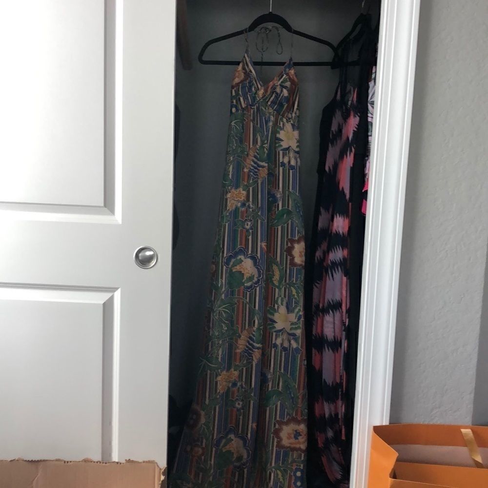 sUNNER stunning floral metallic maxi S